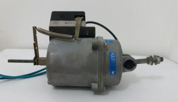 ATUADOR AMORTECEDOR PNEUMÁTICO JOHNSON D-3153-1