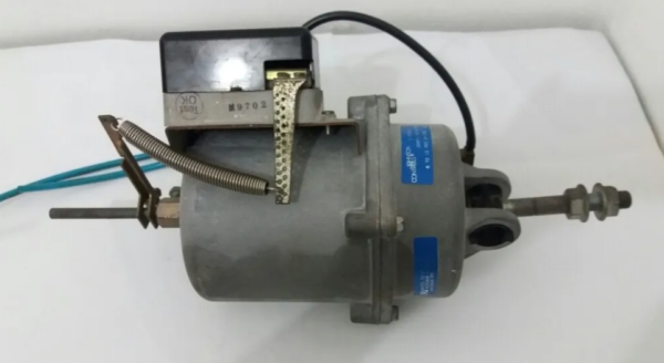 ATUADOR AMORTECEDOR PNEUMÁTICO JOHNSON D-3153-1 - Imagem 2