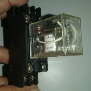 RELÉ OMRON MY2 5A 240VAC 24VDC C/ BASE PYF-08A
