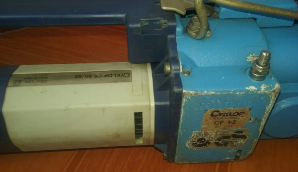 MÁQUINA DE ARQUEAR CYCLOP MODELO DE 92 - Imagem 4
