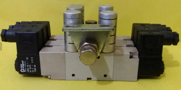 BLOCO DE VÁLVULAS PNEUMÁTICAS 5 VIAS C/3 VAL COMPLETA - Imagem 6