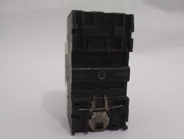 DISJUNTOR MOTOR MOELLER PKZMC-16 - Imagem 8