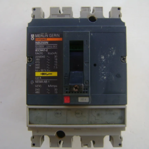 DISJUNTOR TERMOMAGNÉTICO MERLIN GERIN 200 A