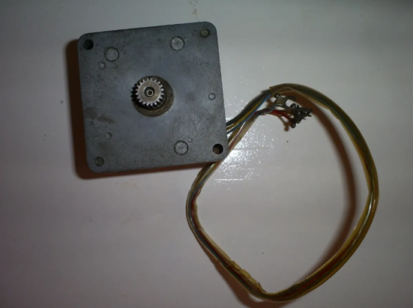 MINI SERVO MOTOR YEW - Imagem 2