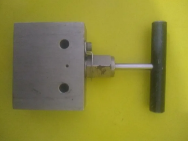 VÁLVULA ALTA PRESSÃO SWAGELOK SS-645-FP 45.000PSI KIT 2 PÇS - Imagem 4