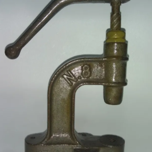 PRENSA PARA ILHÓS ANTIGA PARA DECORAÇÃO