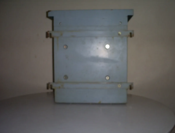 TELEFONE BLINDADO DE CAMPO IWATSU ANTIGO COM ABRIGO, SEM USO - Imagem 6