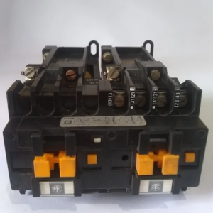 CONTATOR TELEMECANIQUE CA2-DK222 10A 500V BOBINA 48V